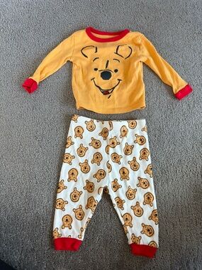 Discontinued Winnie the Pooh Baby Set - Joe Fresh - Size 3-6m